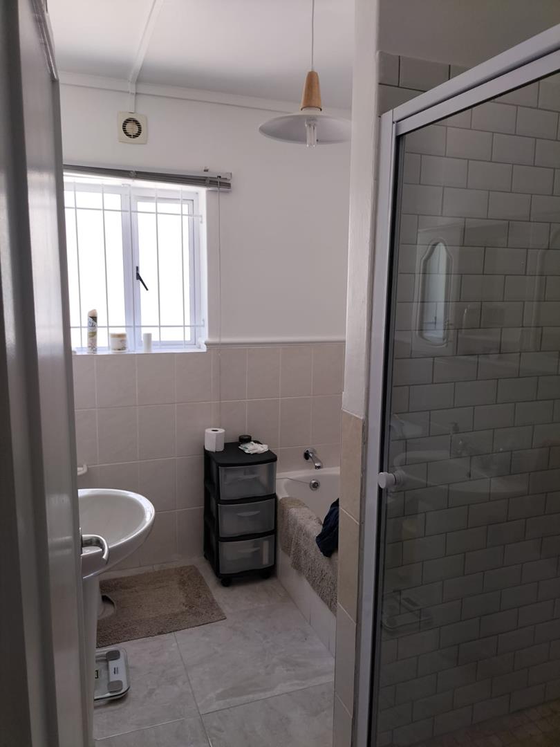 3 Bedroom Property for Sale in Onder Papegaaiberg Western Cape